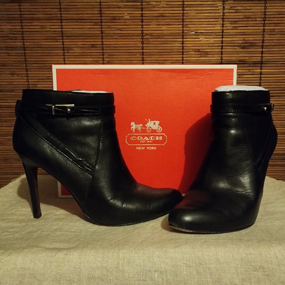 COACH URSA SEM MAT CLF, Q3022, Leather Booties, Black, US women's 8M